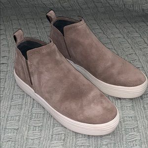 Dolce Vita Tasha High Top Sneaker in Taupe